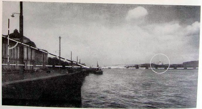 Вид набережной Невы. Фотография